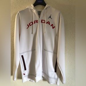 Jordan Med fits like a large hoodie zip up polyester